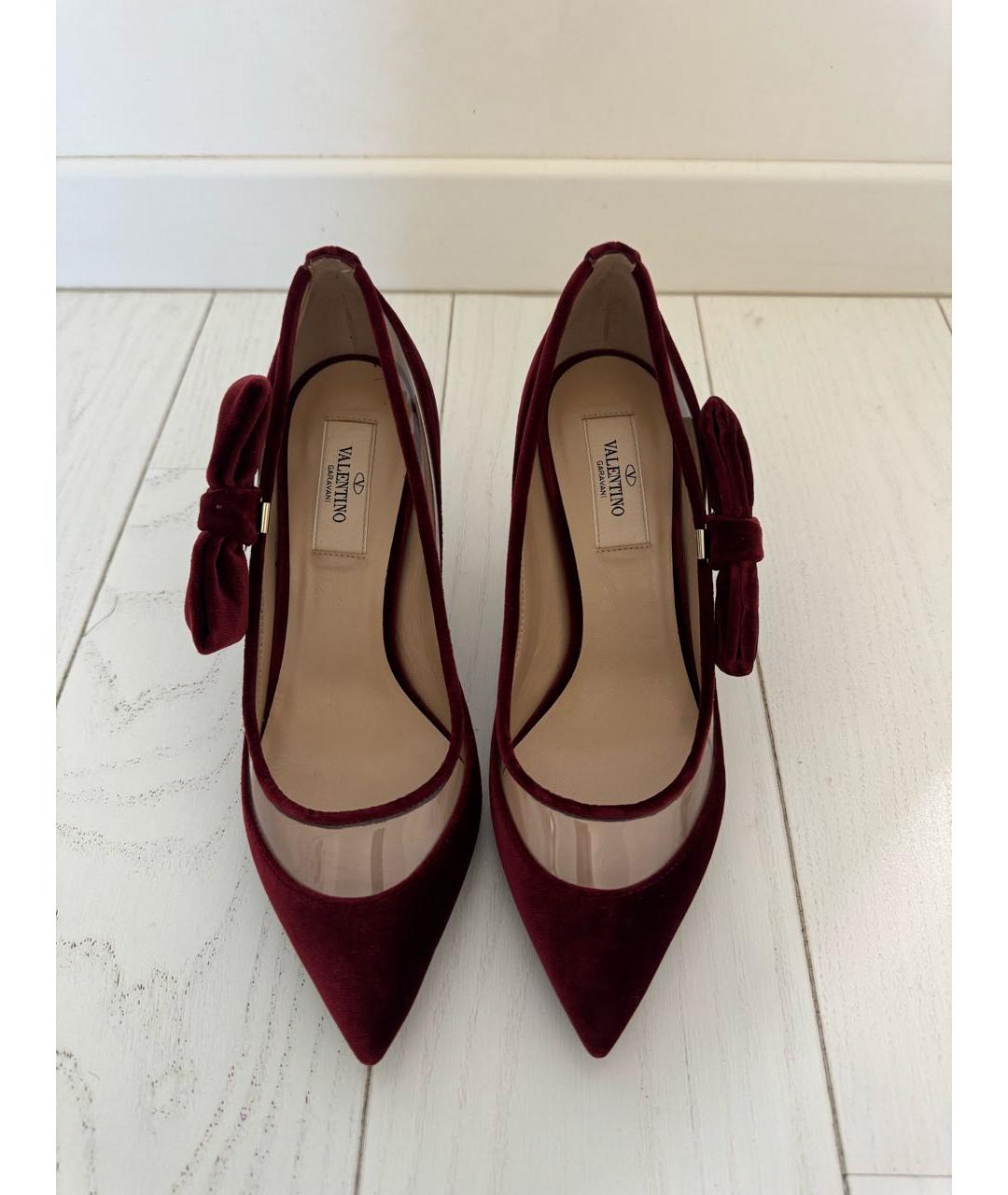 VALENTINO Бордовые бархатные туфли, фото 2