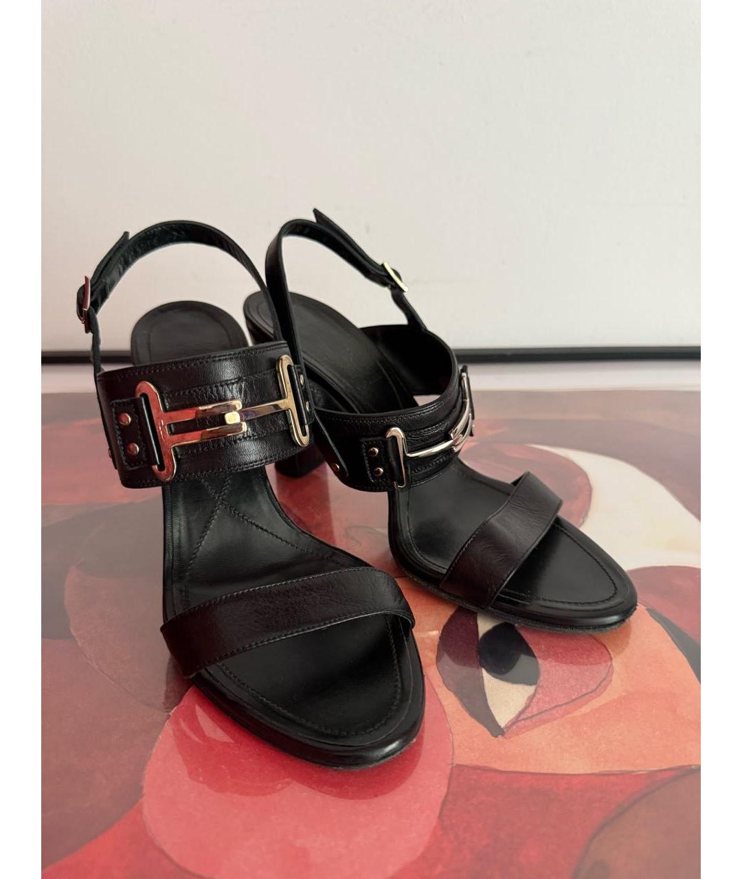 FERRAGAMO Черные кожаные босоножки, фото 5