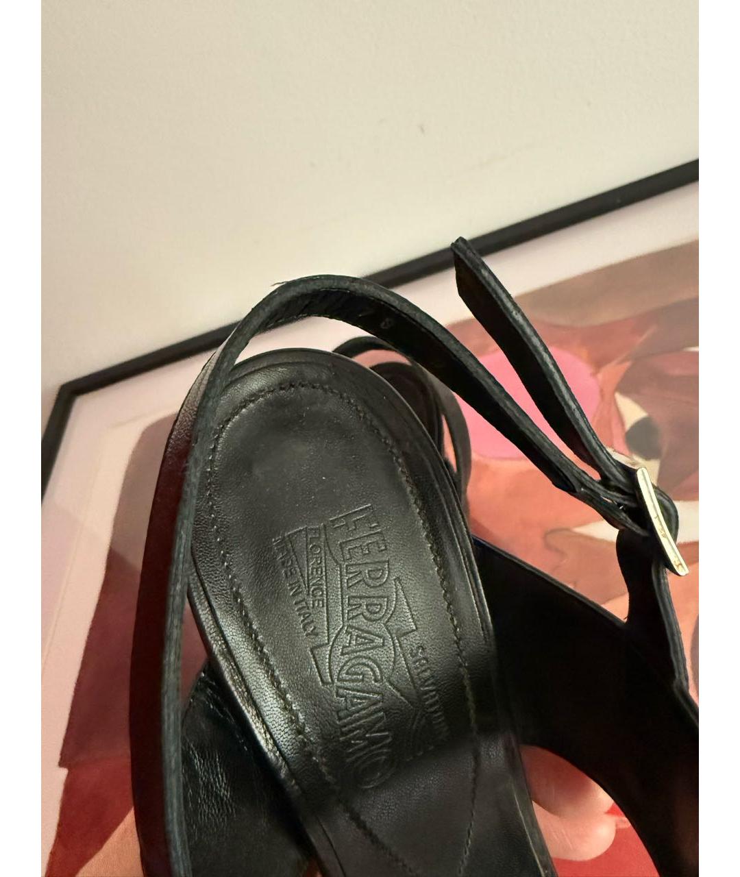 FERRAGAMO Черные кожаные босоножки, фото 7