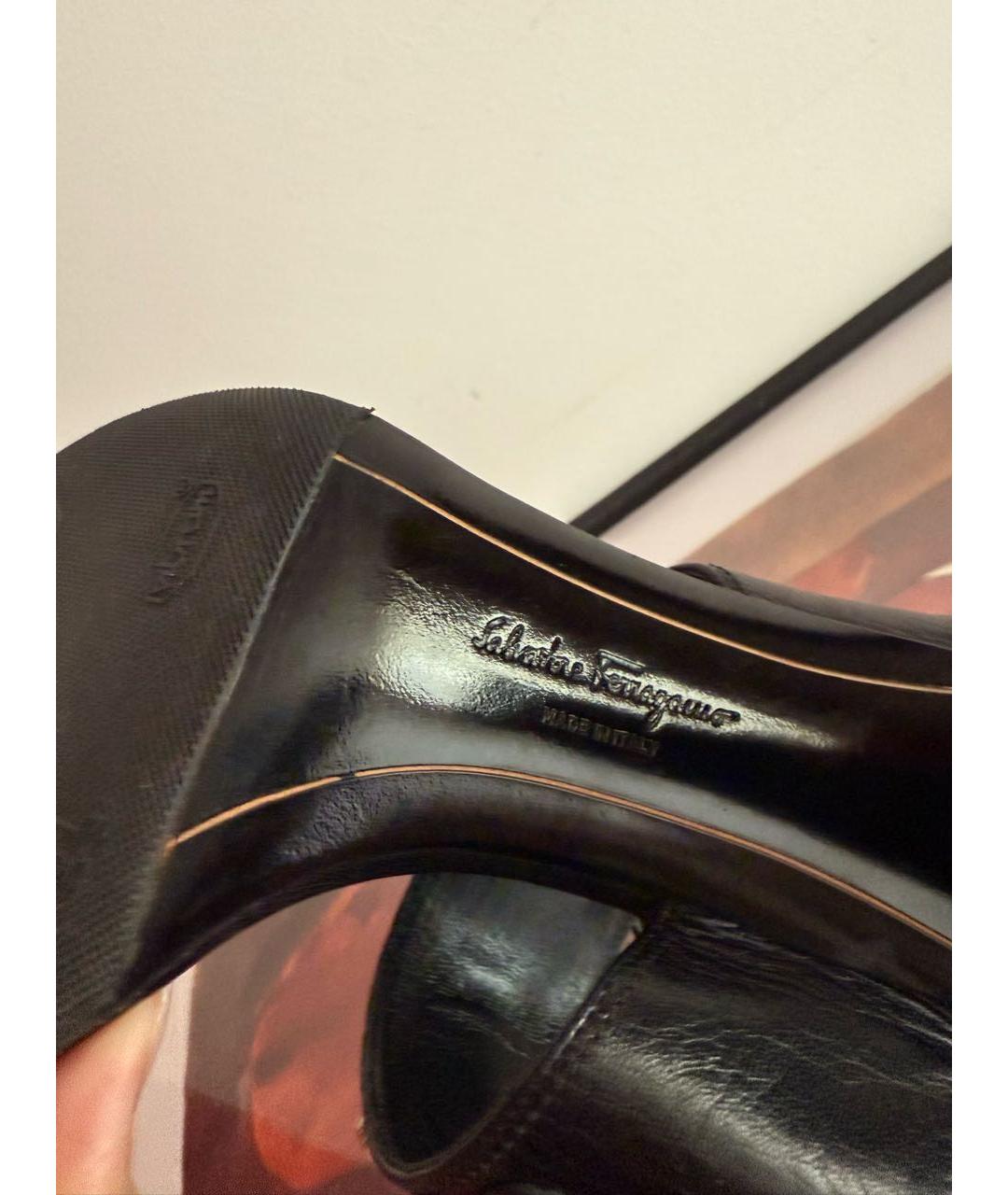 FERRAGAMO Черные кожаные босоножки, фото 8