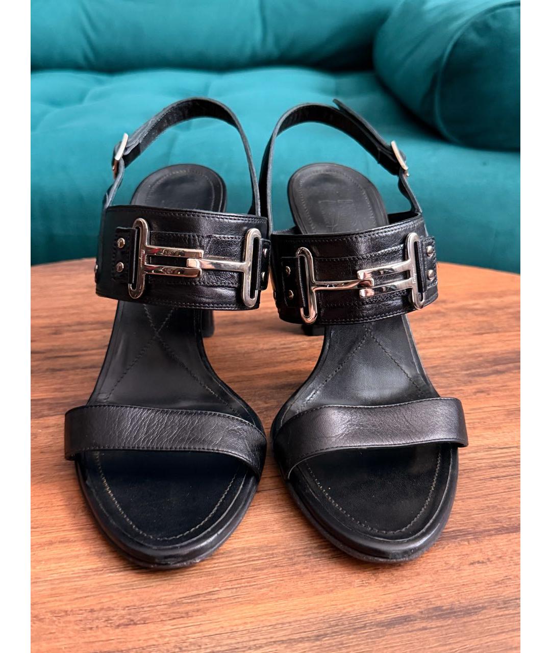 FERRAGAMO Черные кожаные босоножки, фото 2
