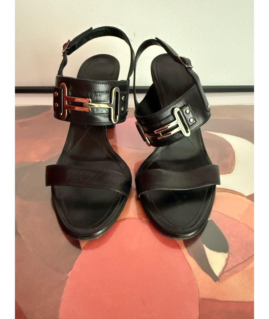 FERRAGAMO Черные кожаные босоножки, фото 2