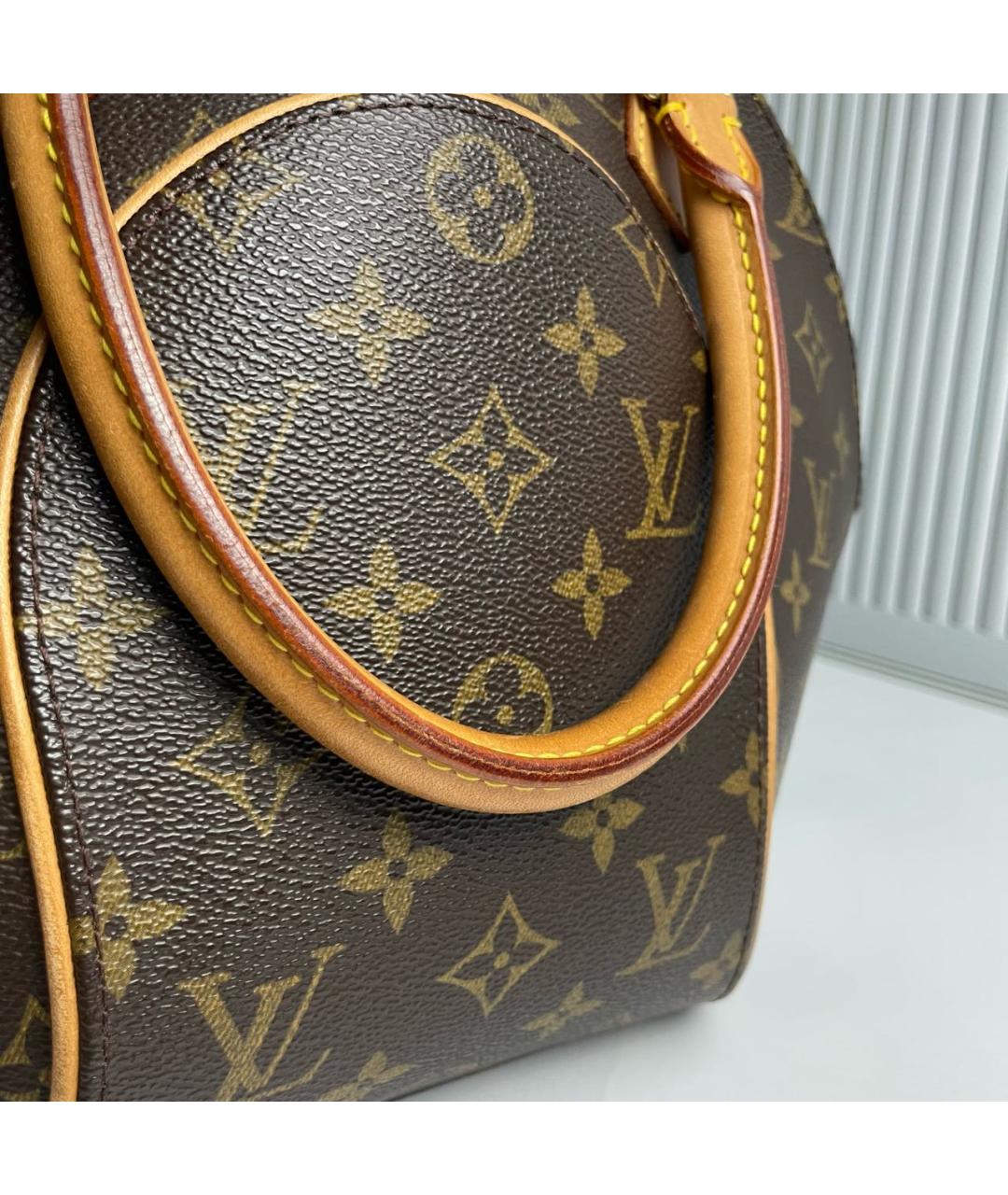 LOUIS VUITTON Коричневая кожаная сумка с короткими ручками, фото 3