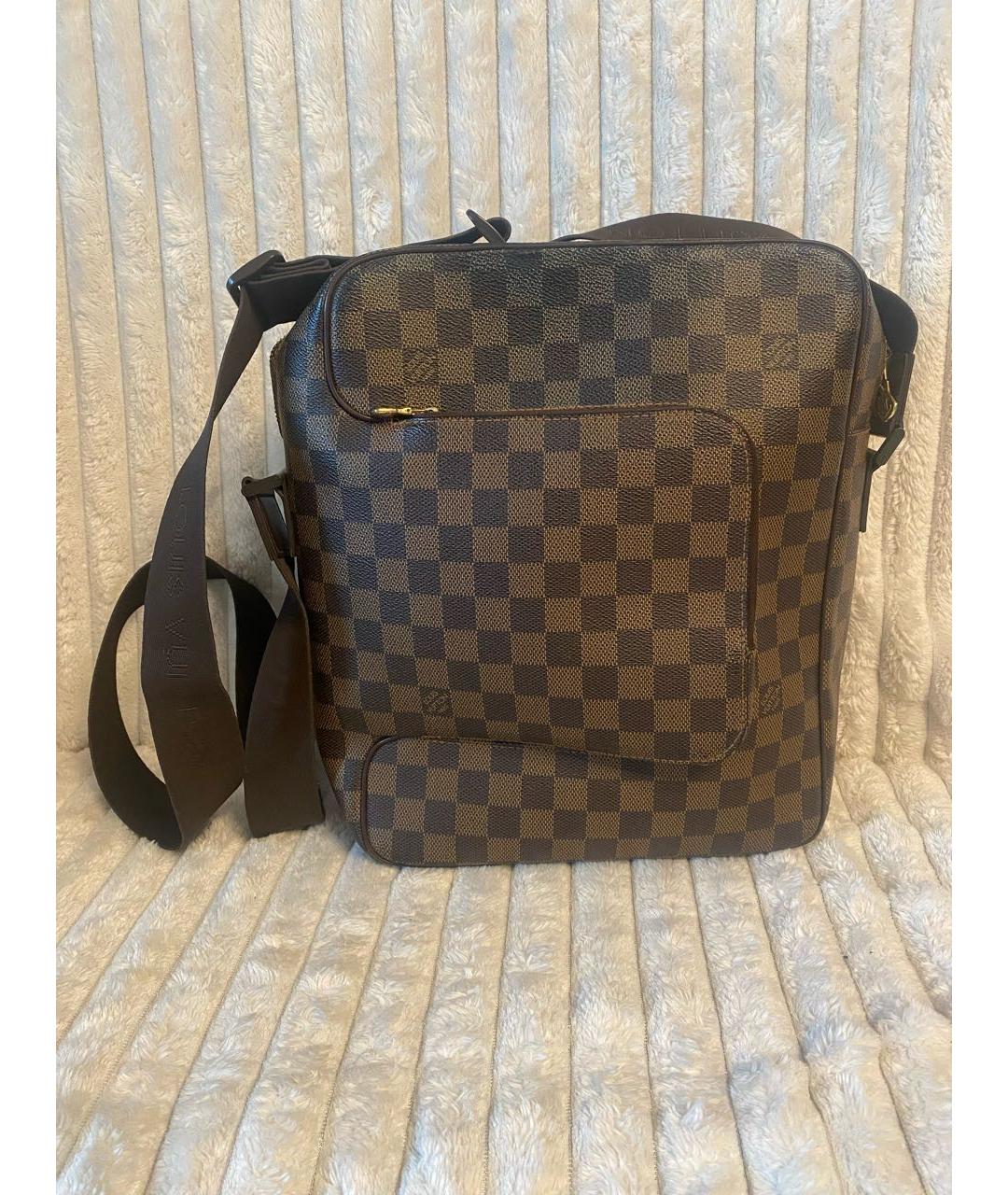LOUIS VUITTON Коричневая сумка на плечо из искусственной кожи, фото 3