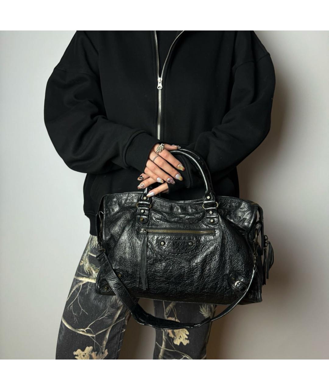 BALENCIAGA Черная кожаная сумка с короткими ручками, фото 8