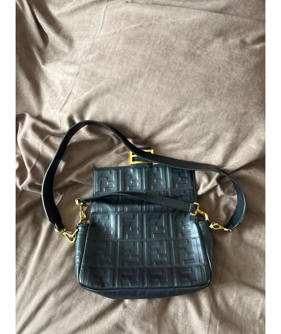 FENDI Черная кожаная сумка через плечо, фото 3