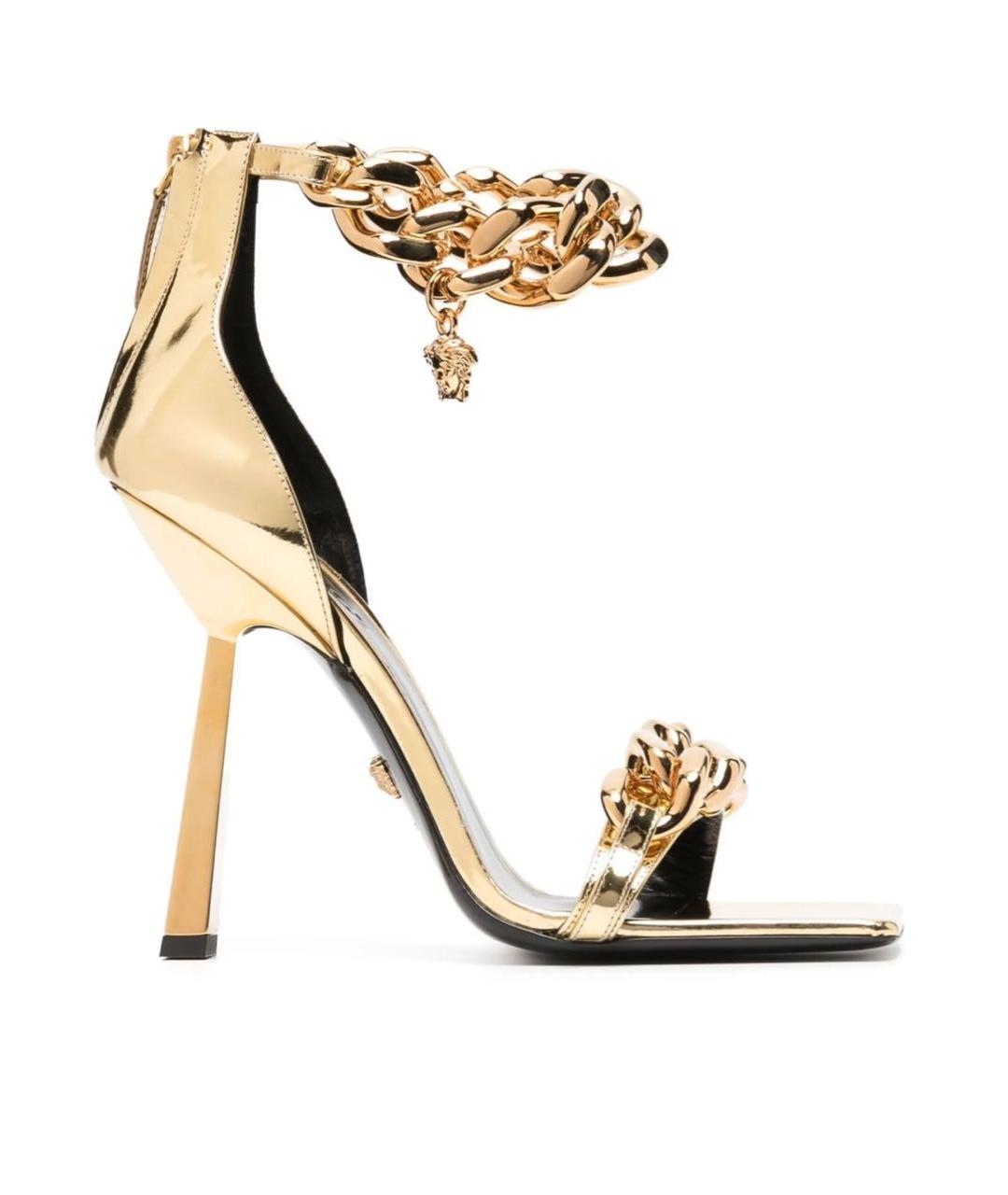 VERSACE Золотые босоножки из лакированной кожи, фото 5