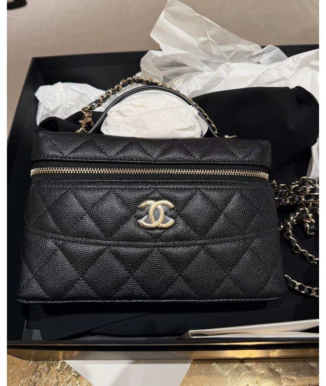 CHANEL Черная кожаная сумка с короткими ручками, фото 2