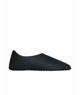 YEEZY Низкие кроссовки / кеды