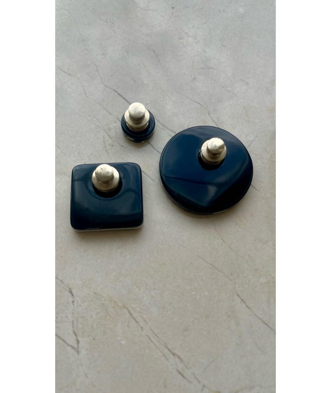 CHANEL Черная пластиковая булавка / брошь, фото 3