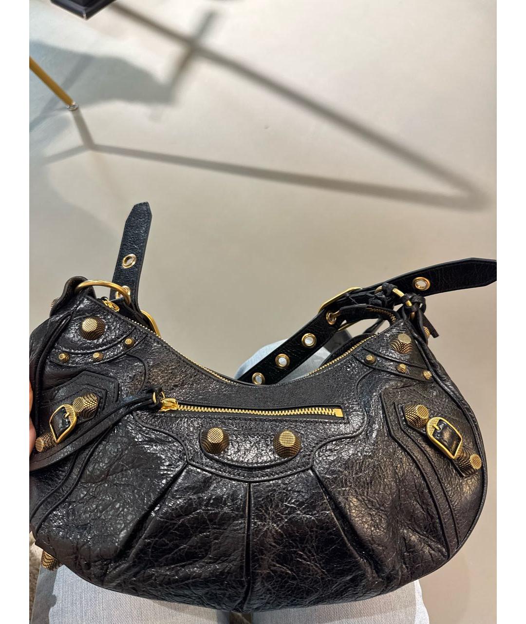 BALENCIAGA Черная кожаная сумка через плечо, фото 2