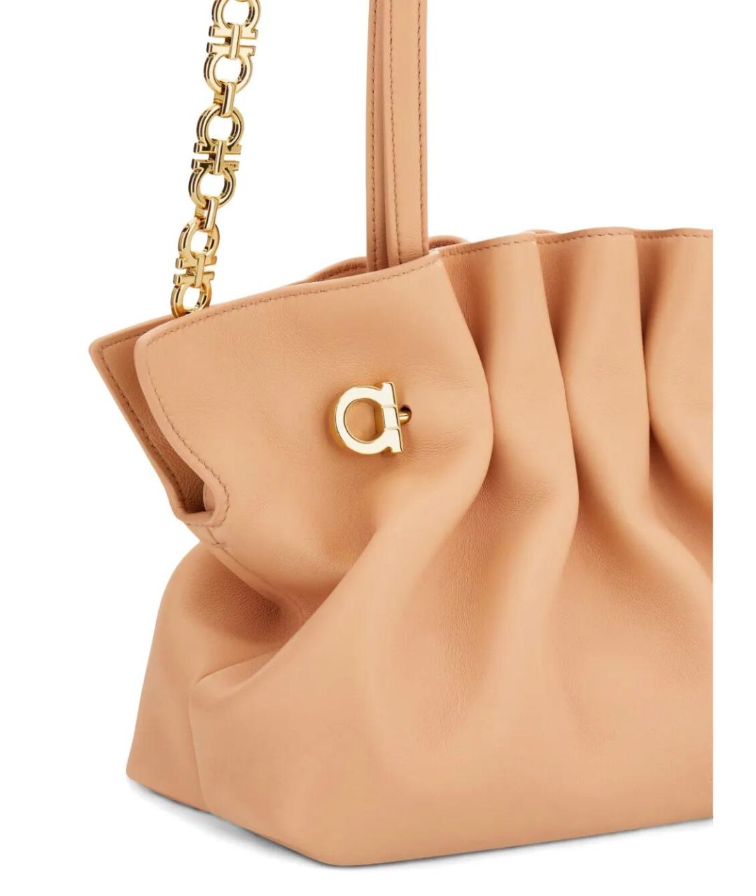 FERRAGAMO Бежевая кожаная сумка через плечо, фото 3