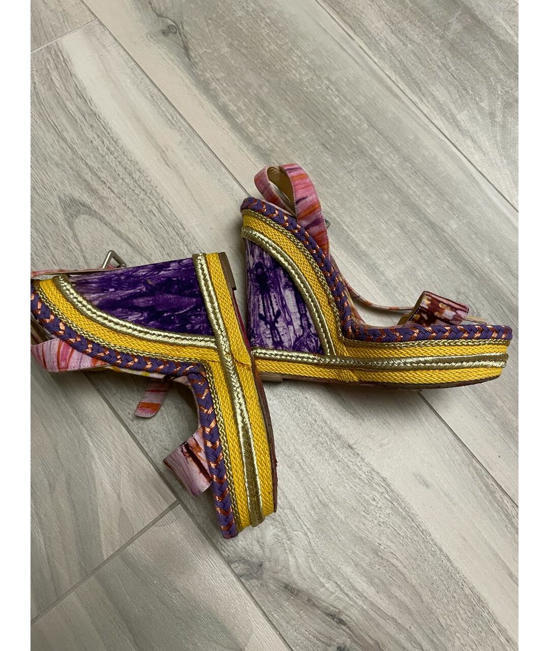 CHRISTIAN LOUBOUTIN Мульти текстильные босоножки, фото 5