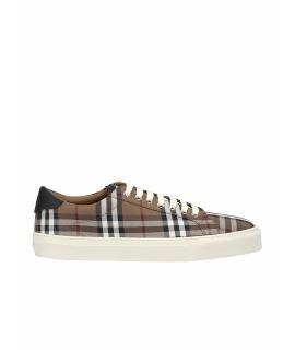 BURBERRY Низкие кроссовки / кеды