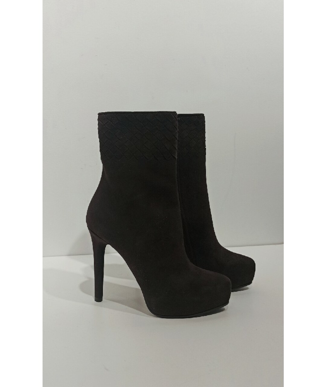 BOTTEGA VENETA Коричневые замшевые ботильоны, фото 4