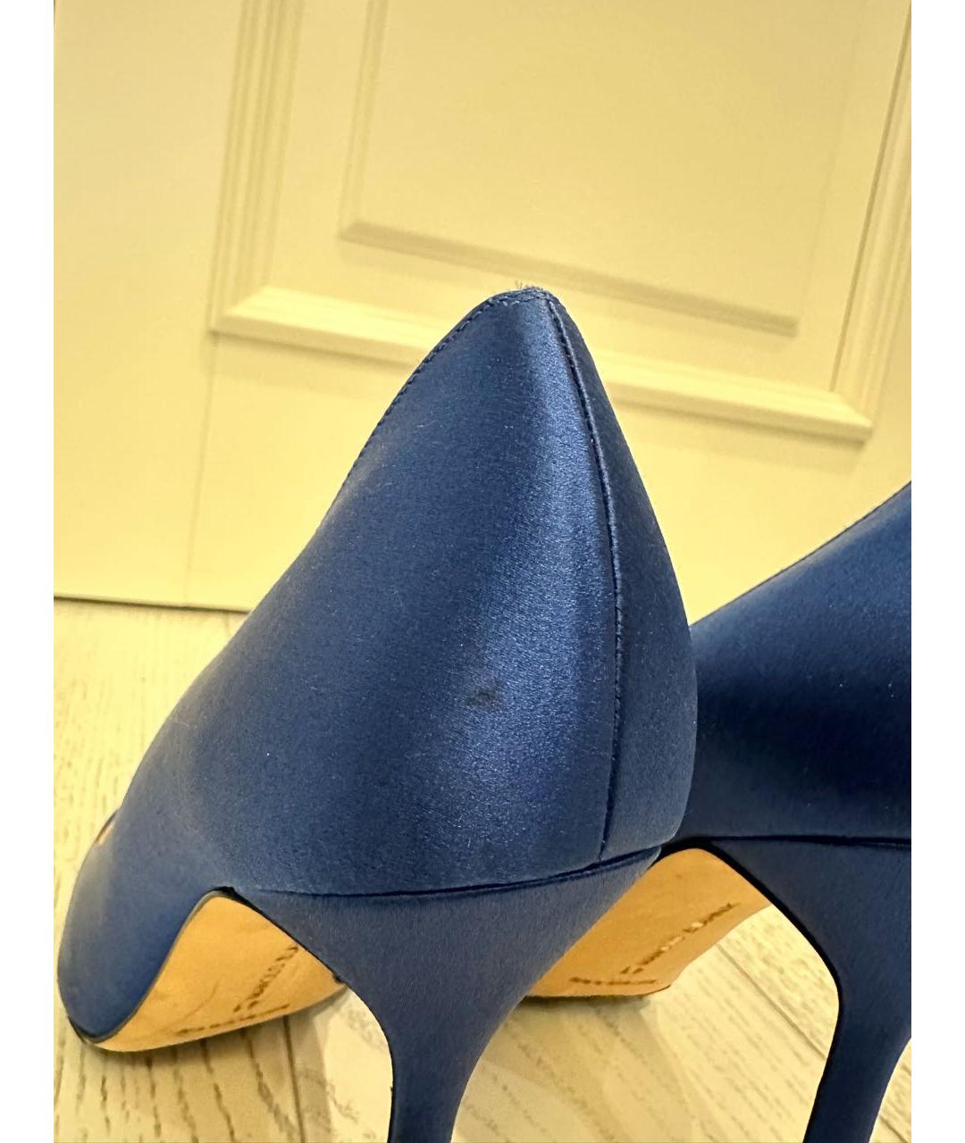 MANOLO BLAHNIK Темно-синие текстильные туфли, фото 6