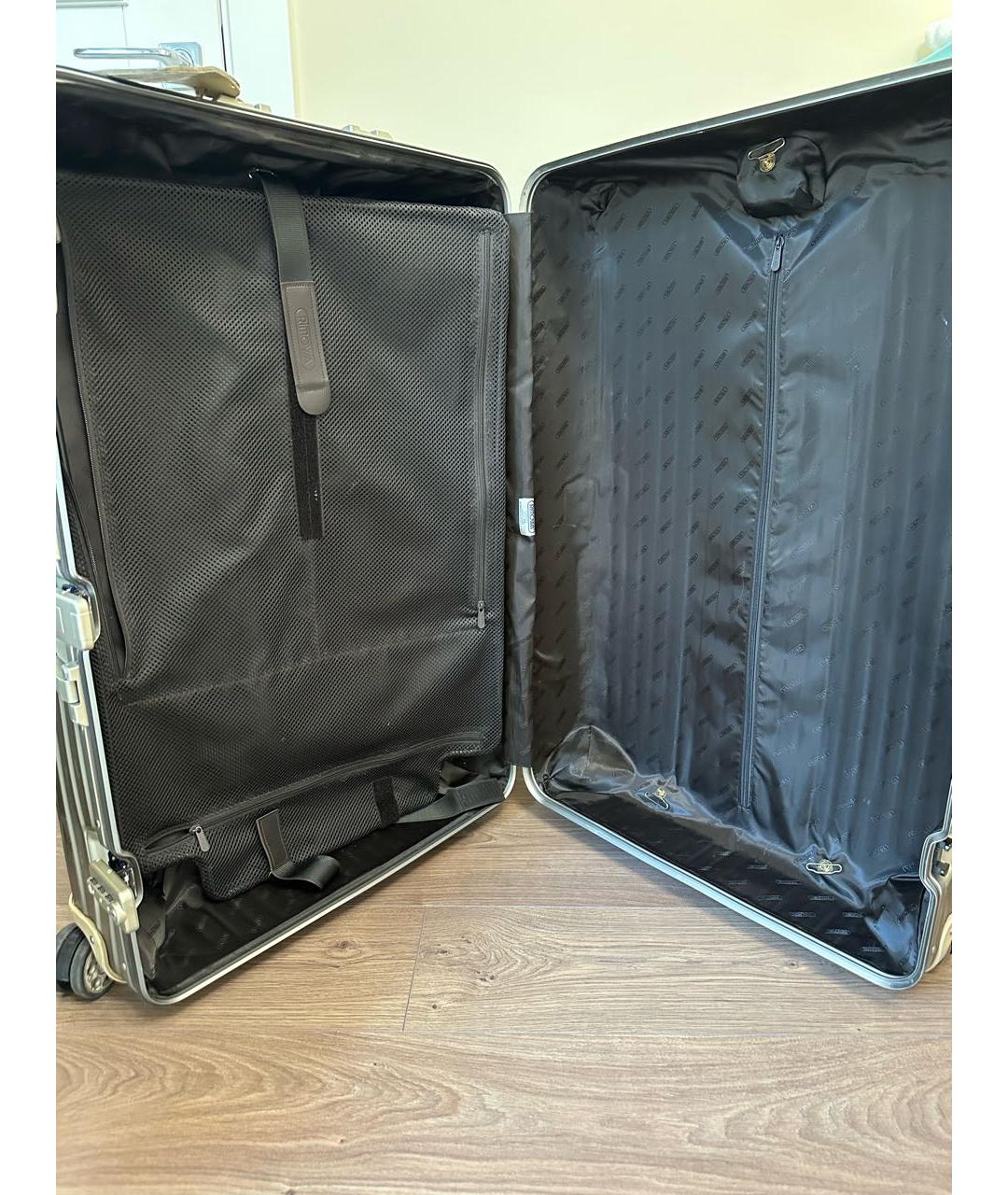 Rimowa Серый чемодан, фото 5