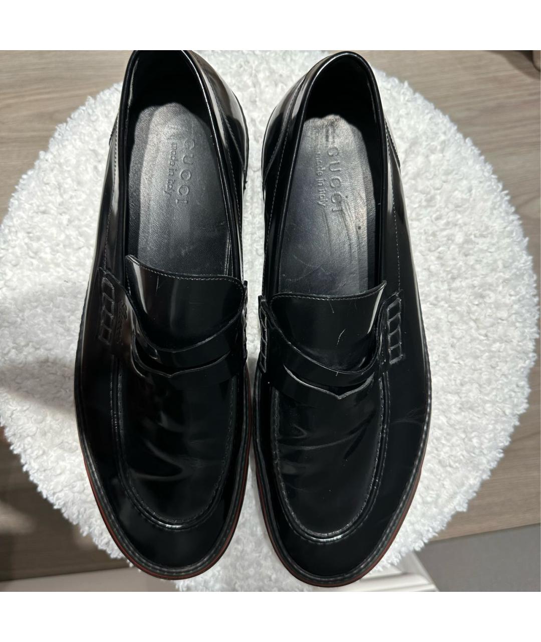 GUCCI Черные лоферы из лакированной кожи, фото 3
