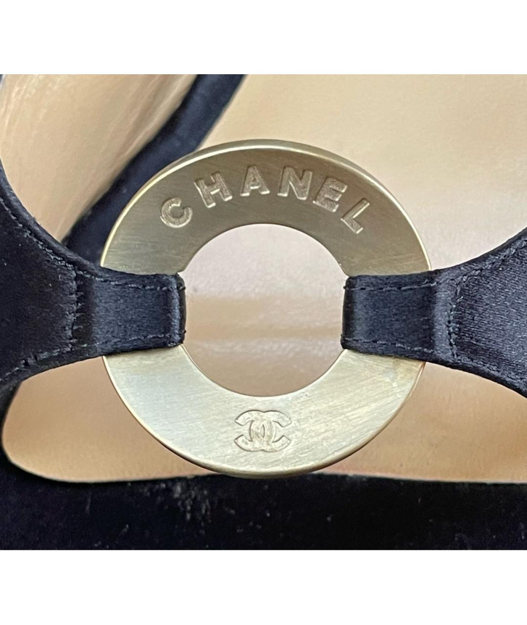 CHANEL Черные босоножки из лакированной кожи, фото 4