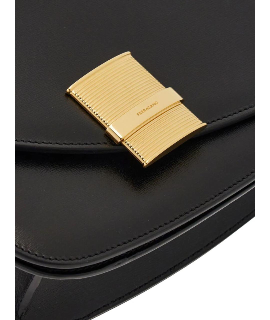 FERRAGAMO Черная кожаная сумка через плечо, фото 4