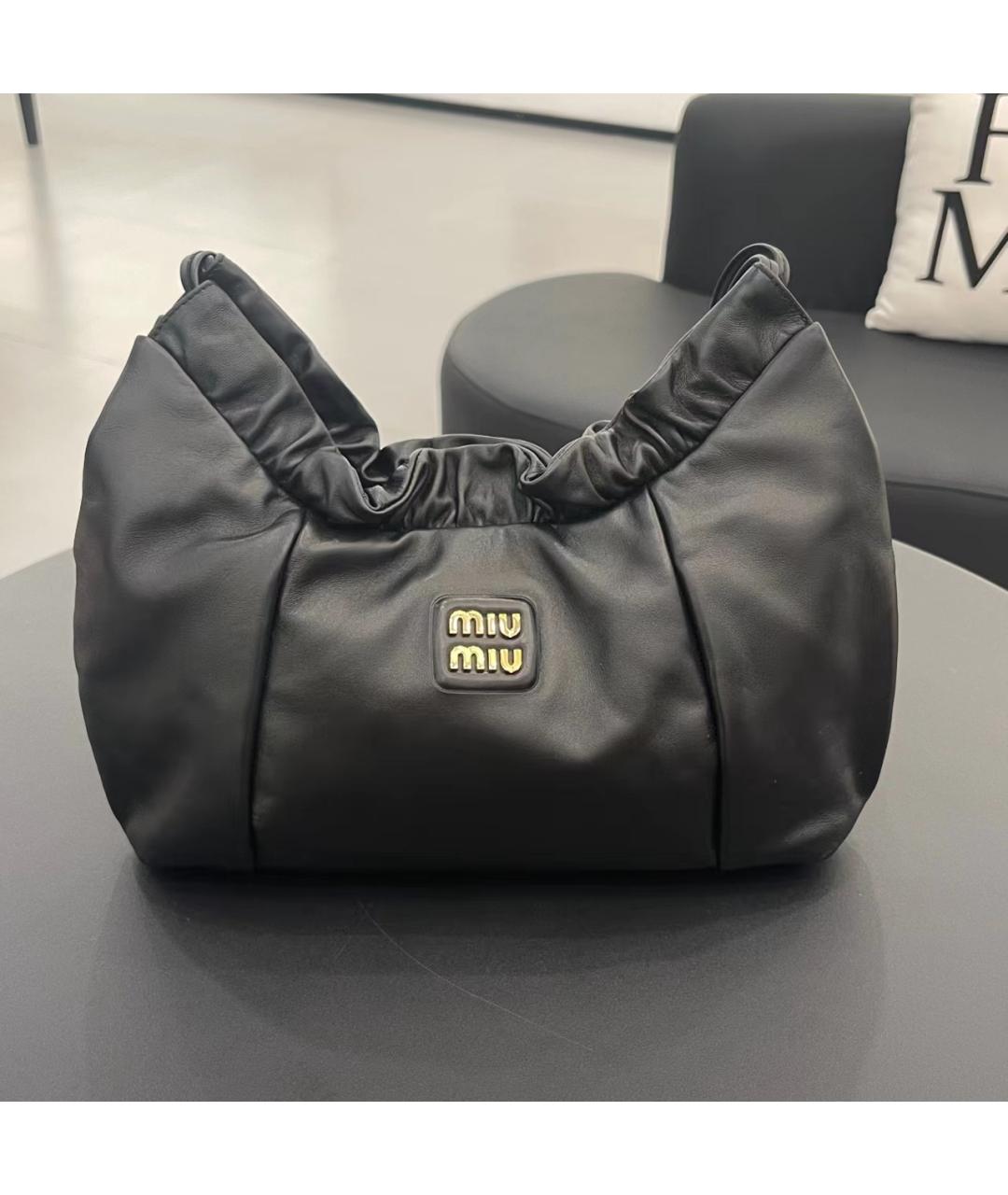 MIU MIU Черная кожаная сумка через плечо, фото 2