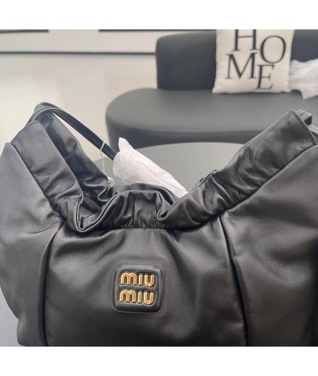 MIU MIU Черная кожаная сумка через плечо, фото 5