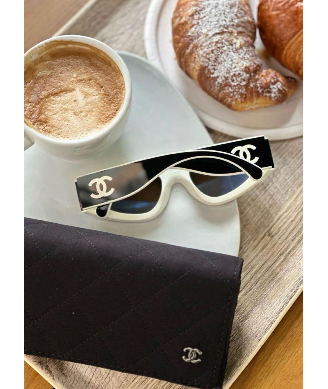 CHANEL Белые пластиковые солнцезащитные очки, фото 3