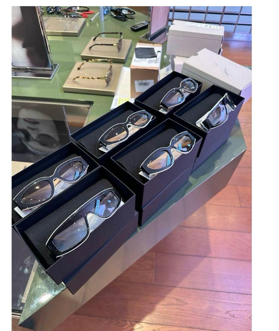 CHANEL Черные пластиковые солнцезащитные очки, фото 3