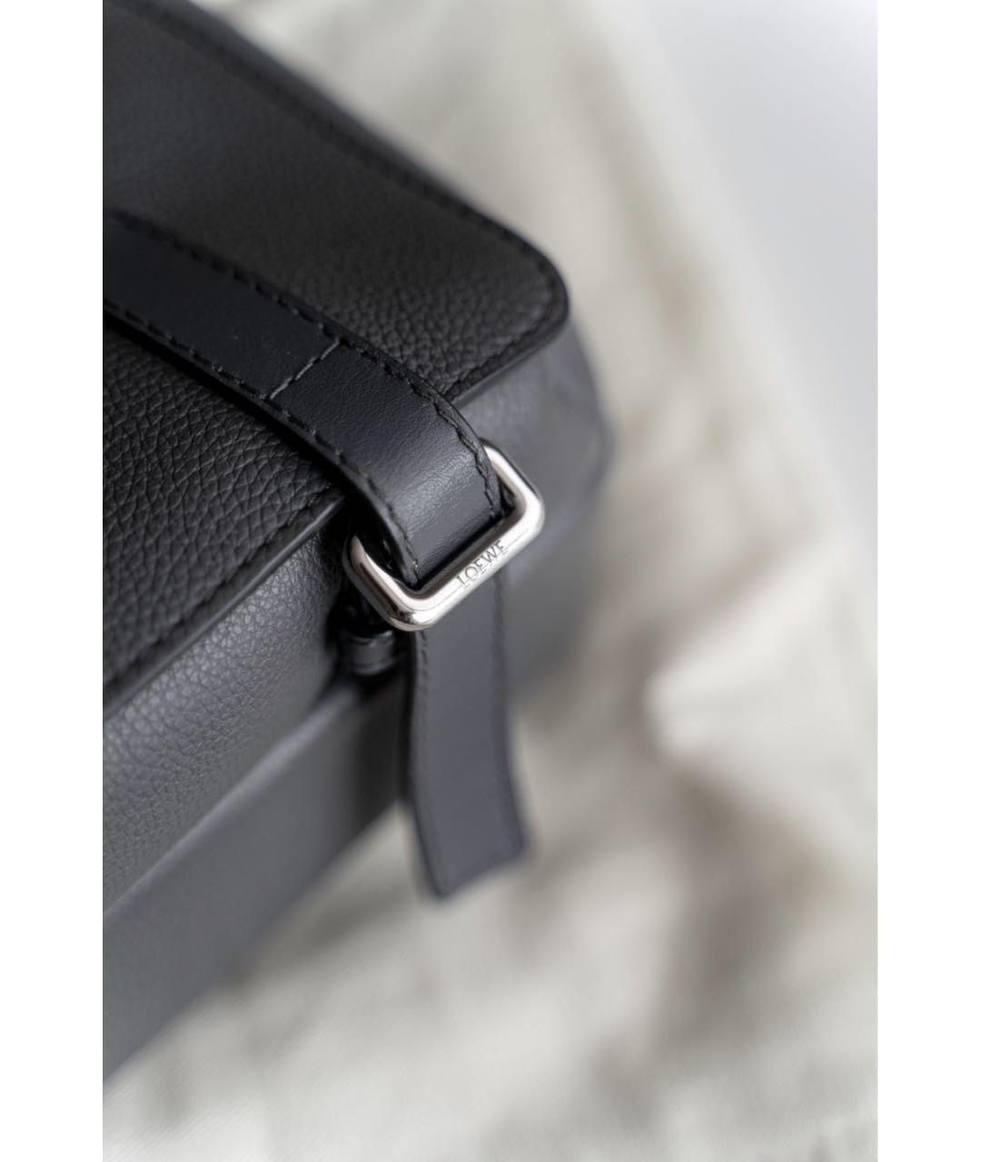 LOEWE Антрацитовая кожаная сумка на плечо, фото 7