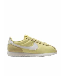 NIKE Кроссовки