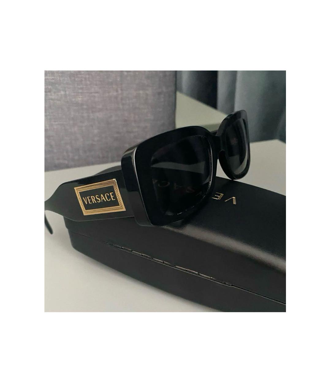 VERSACE Черные пластиковые солнцезащитные очки, фото 3