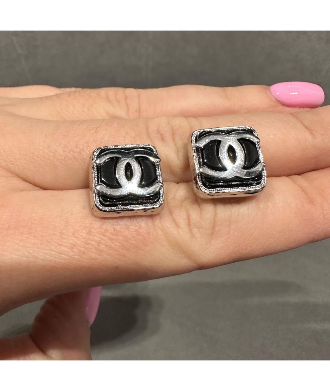 CHANEL Черные металлические серьги, фото 4