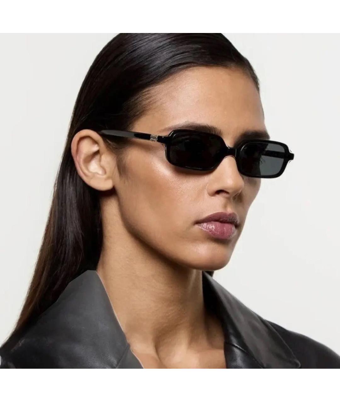 MIU MIU Черные пластиковые солнцезащитные очки, фото 5