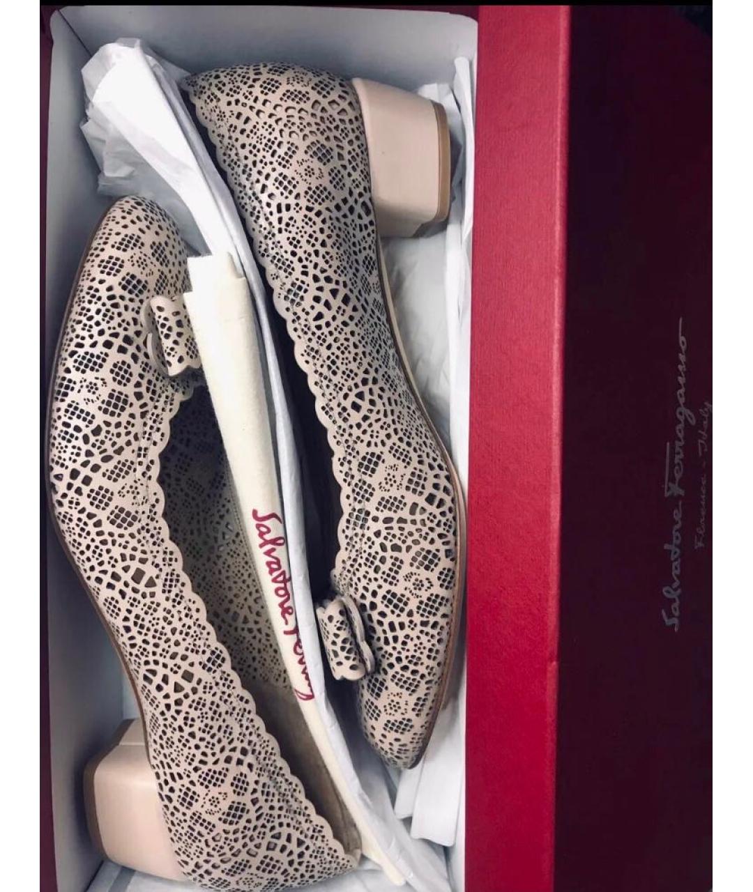 FERRAGAMO Бежевые кожаные туфли, фото 3