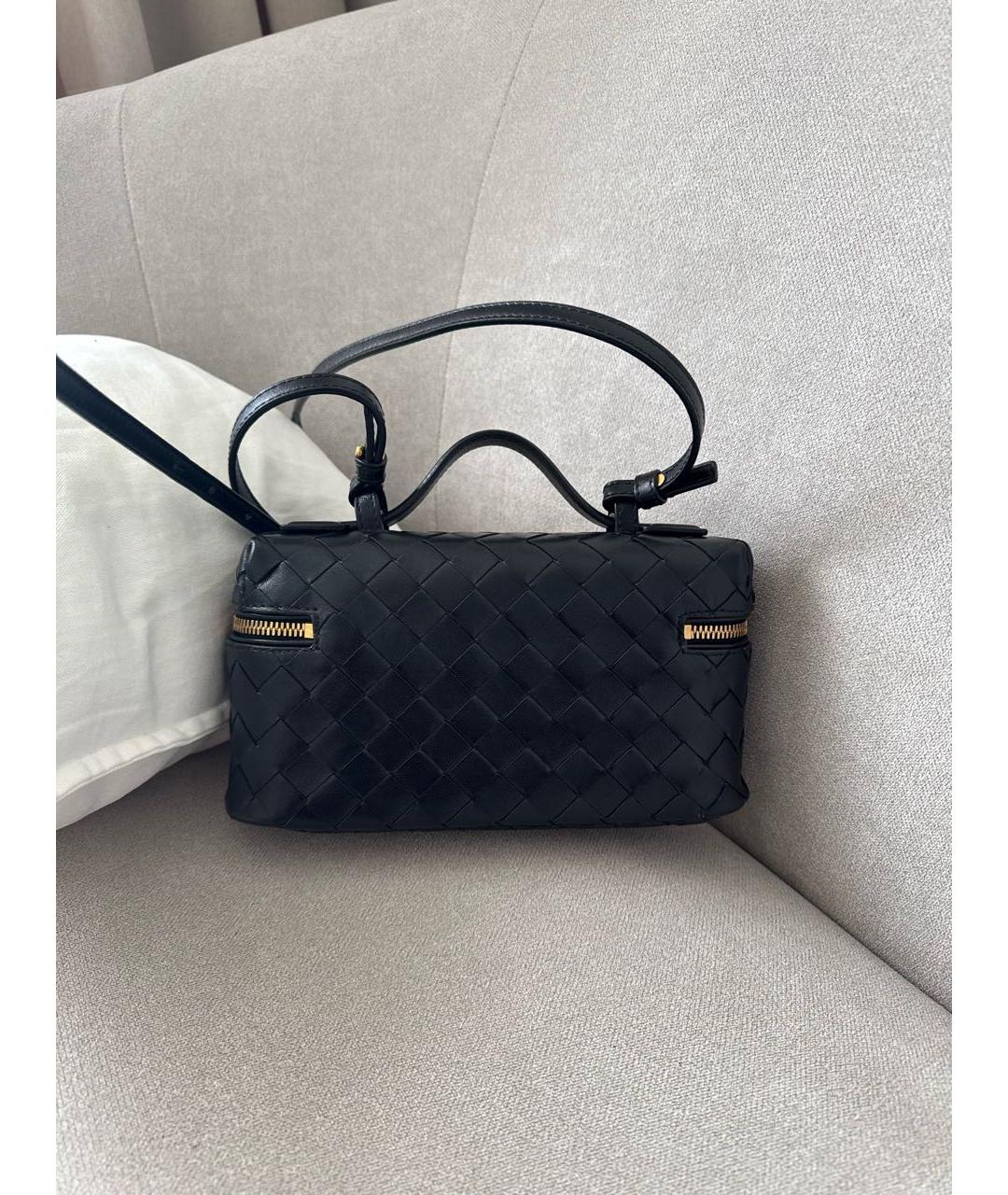 BOTTEGA VENETA Черная кожаная сумка через плечо, фото 2