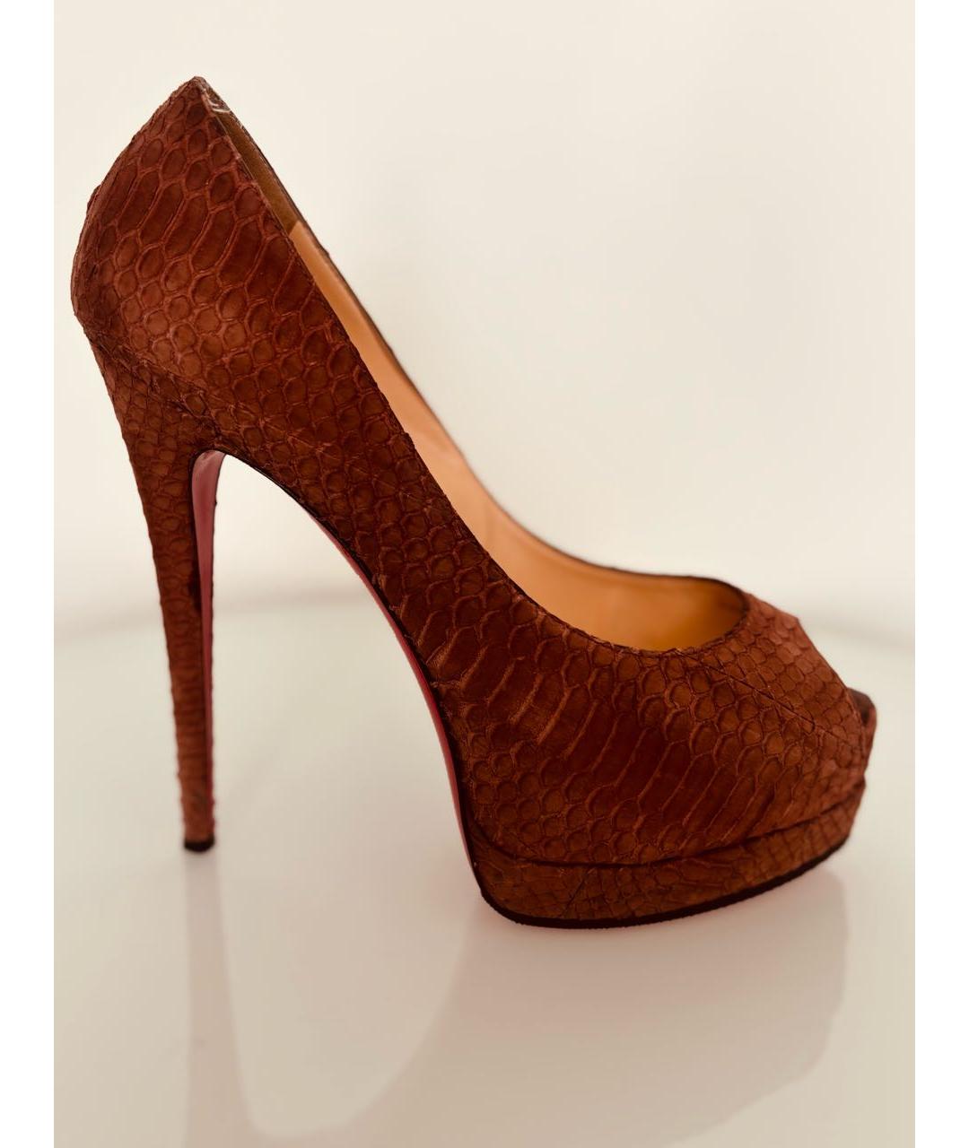 CHRISTIAN LOUBOUTIN Коричневые туфли из экзотической кожи, фото 8