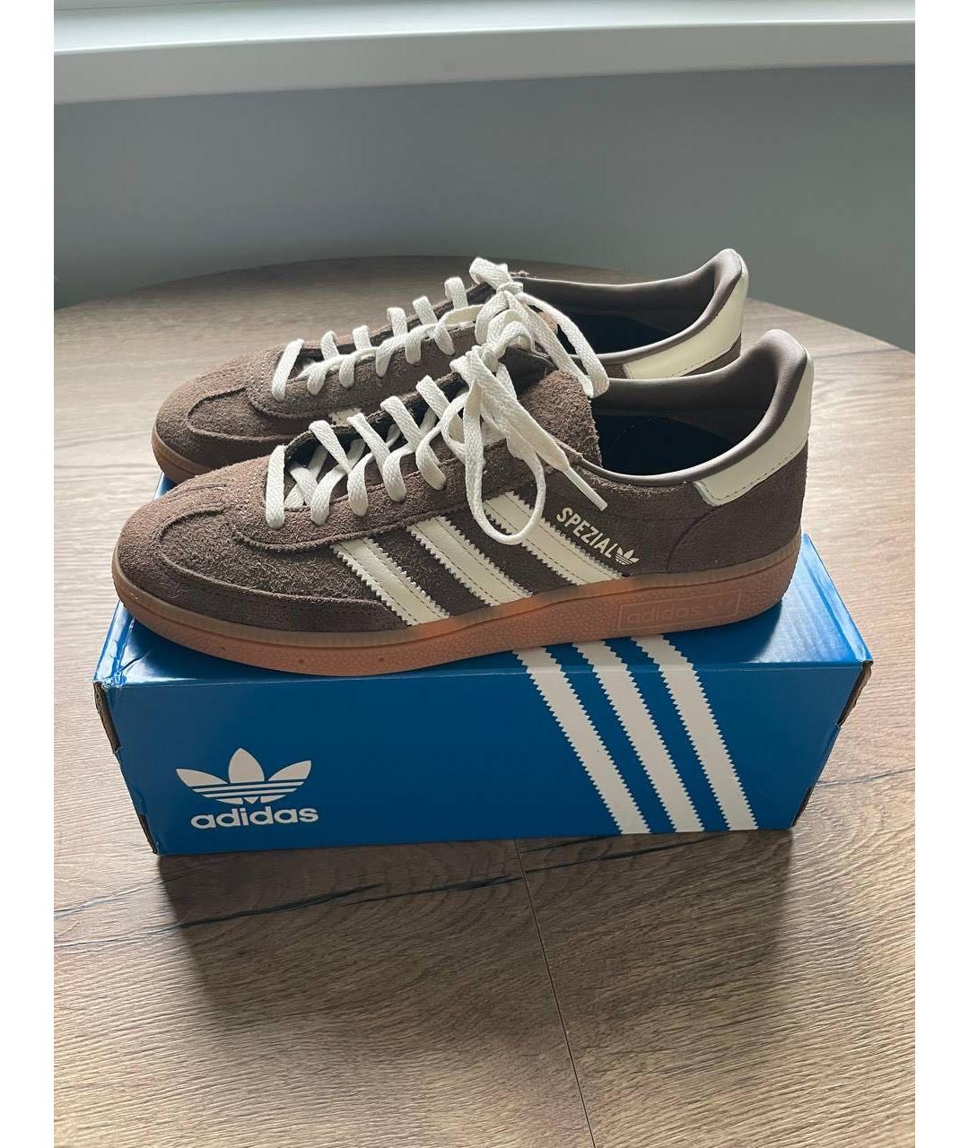 ADIDAS Коричневые замшевые кроссовки, фото 3