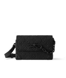 LOUIS VUITTON Сумка на плечо