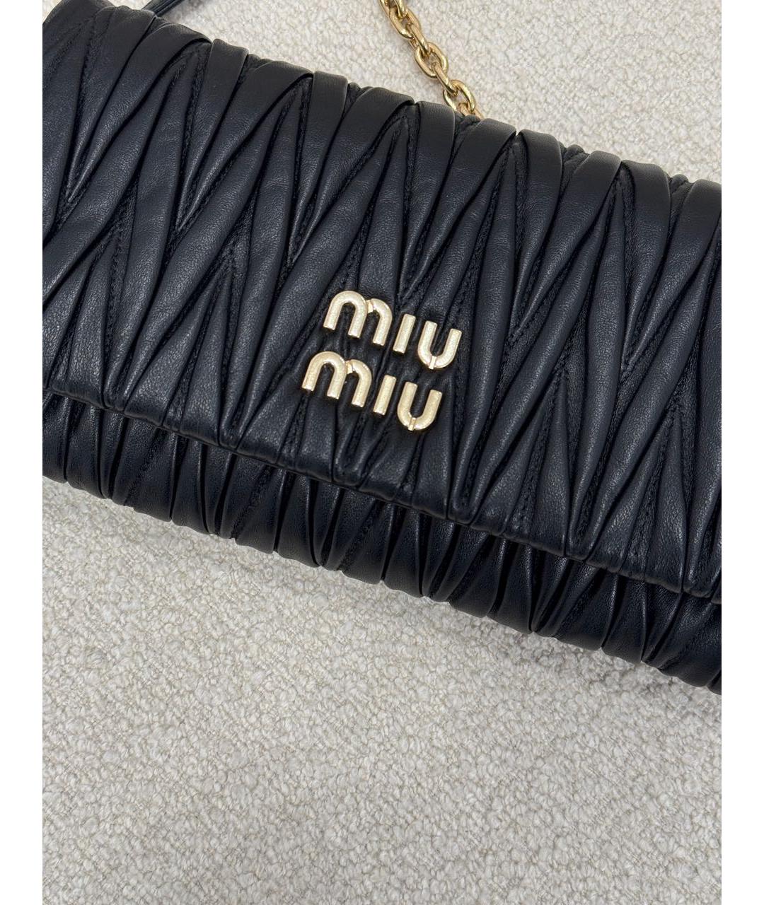 MIU MIU Черная кожаная сумка через плечо, фото 3