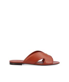 LORO PIANA Сандалии