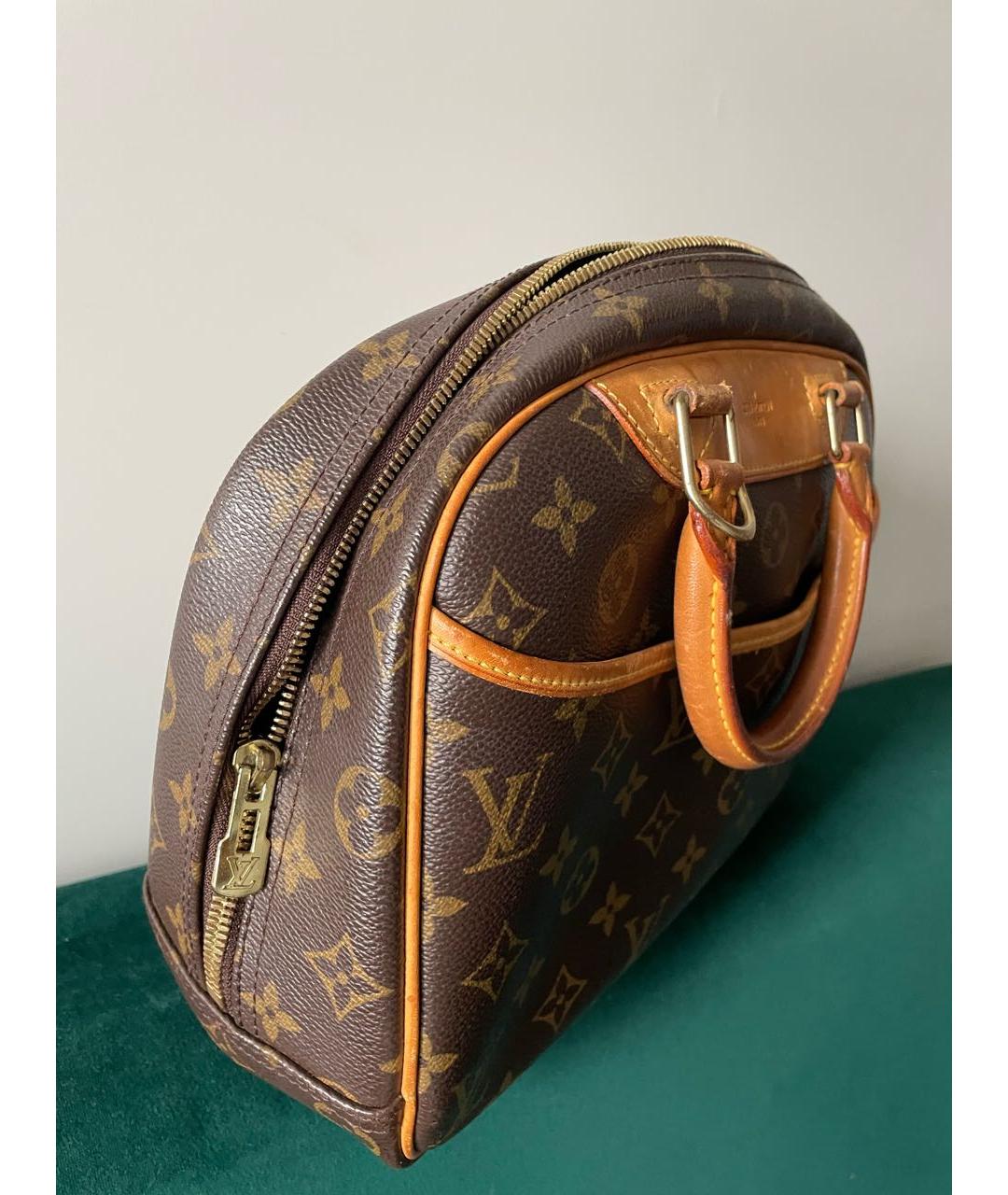 LOUIS VUITTON Коричневая сумка с короткими ручками, фото 6