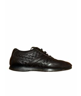 BOTTEGA VENETA Низкие кроссовки / кеды