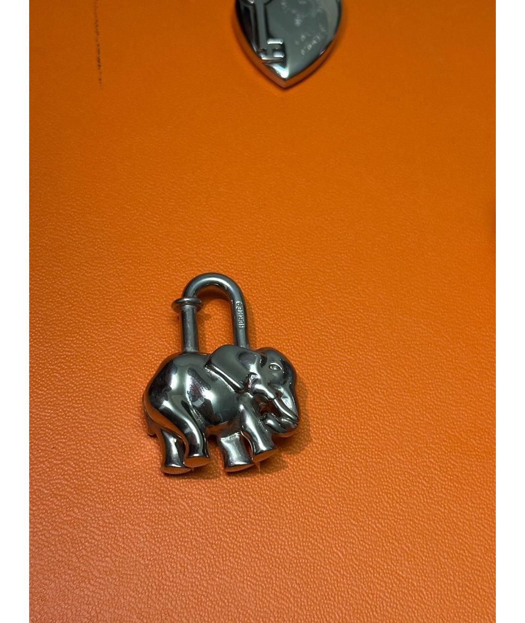 HERMES Серебрянный брелок, фото 6