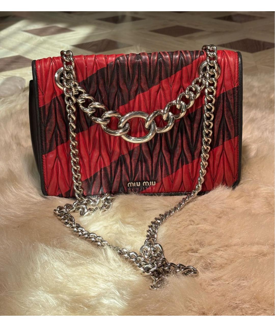 MIU MIU Черная кожаная сумка через плечо, фото 5