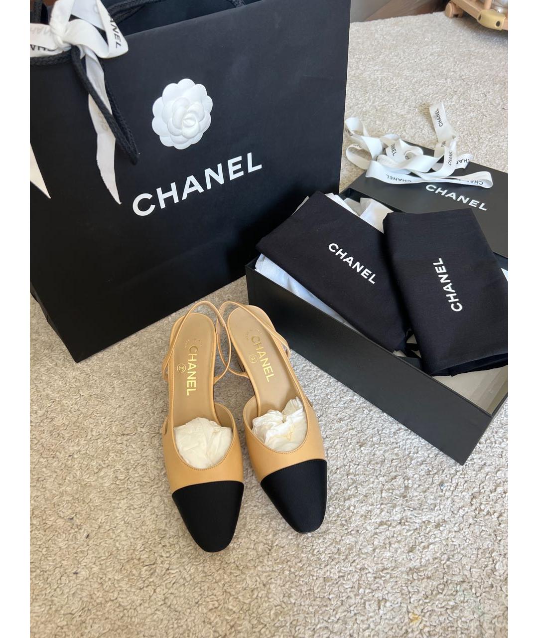 CHANEL Бежевые кожаные туфли, фото 2