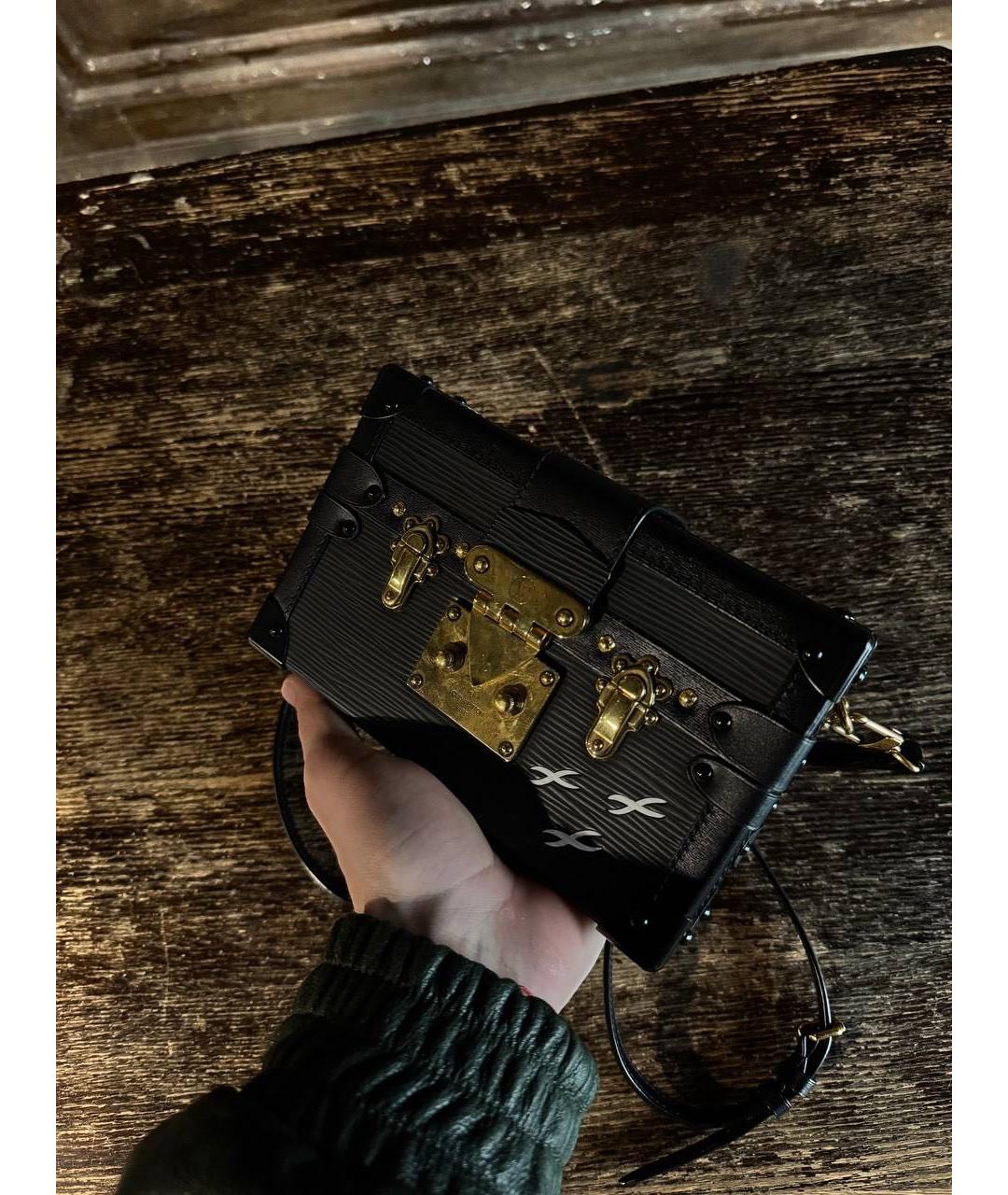 LOUIS VUITTON Черная кожаная сумка через плечо, фото 2