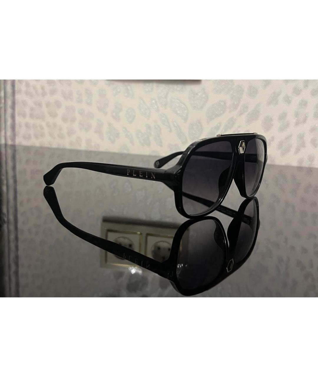 PHILIPP PLEIN Черные пластиковые солнцезащитные очки, фото 2