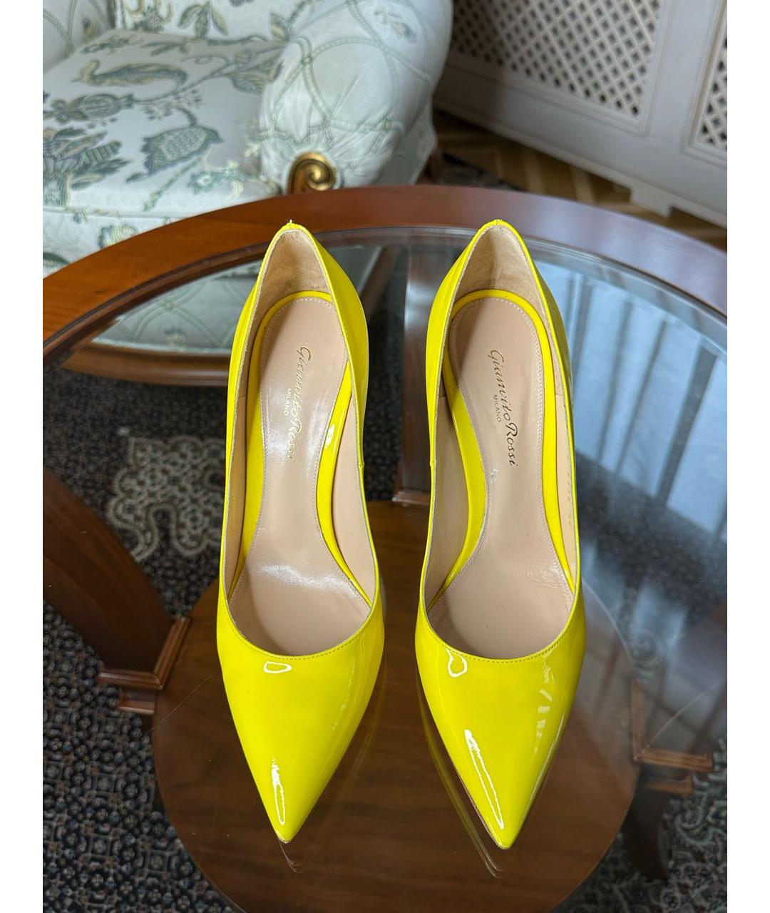 GIANVITO ROSSI Желтые кожаные туфли, фото 3