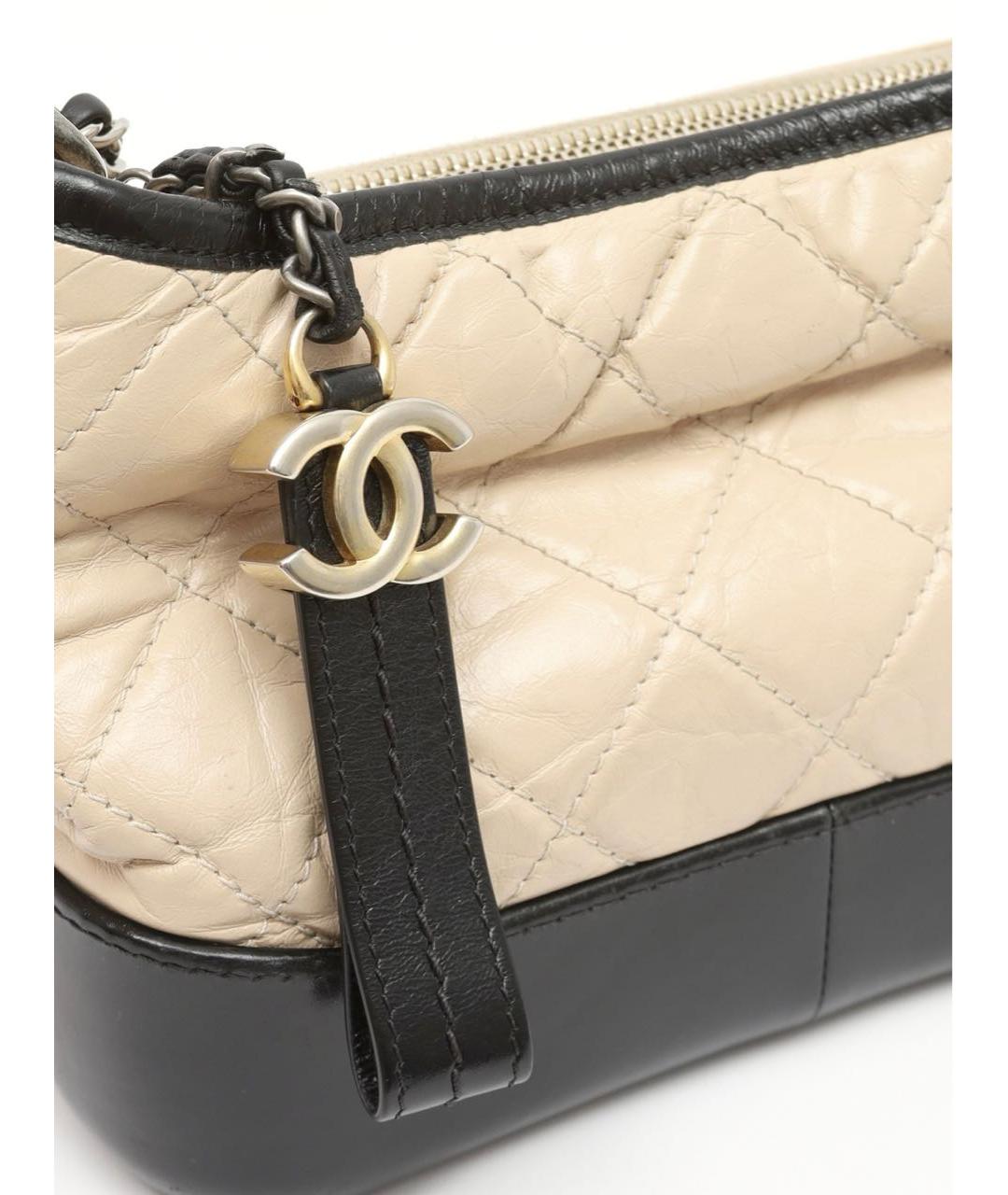 CHANEL Бежевая кожаная сумка через плечо, фото 5