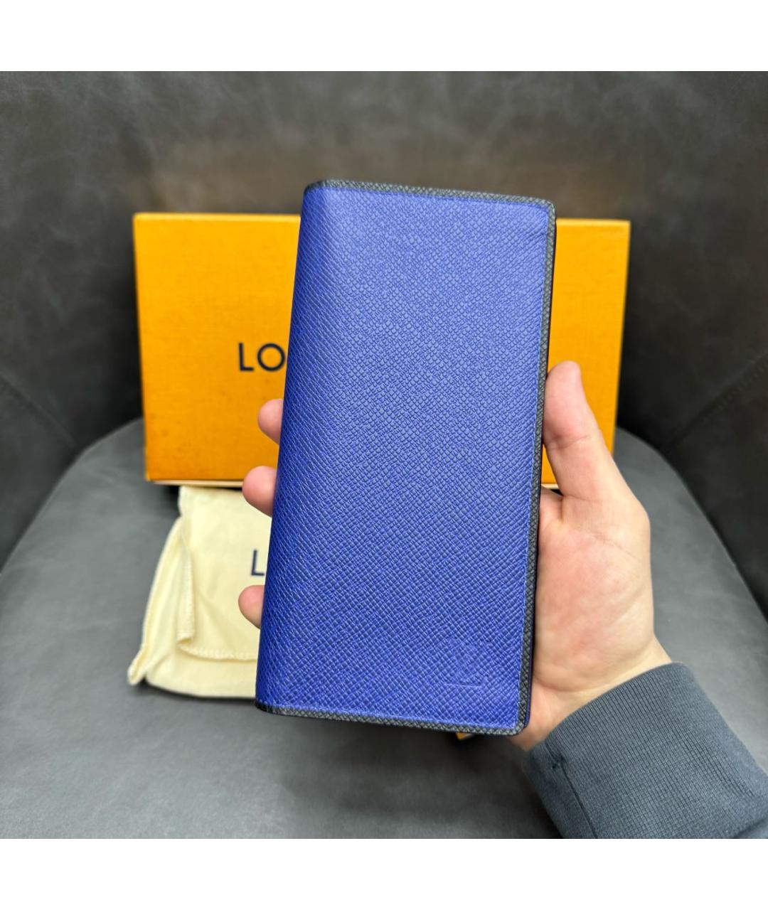 LOUIS VUITTON Синий кожаный кошелек, фото 8